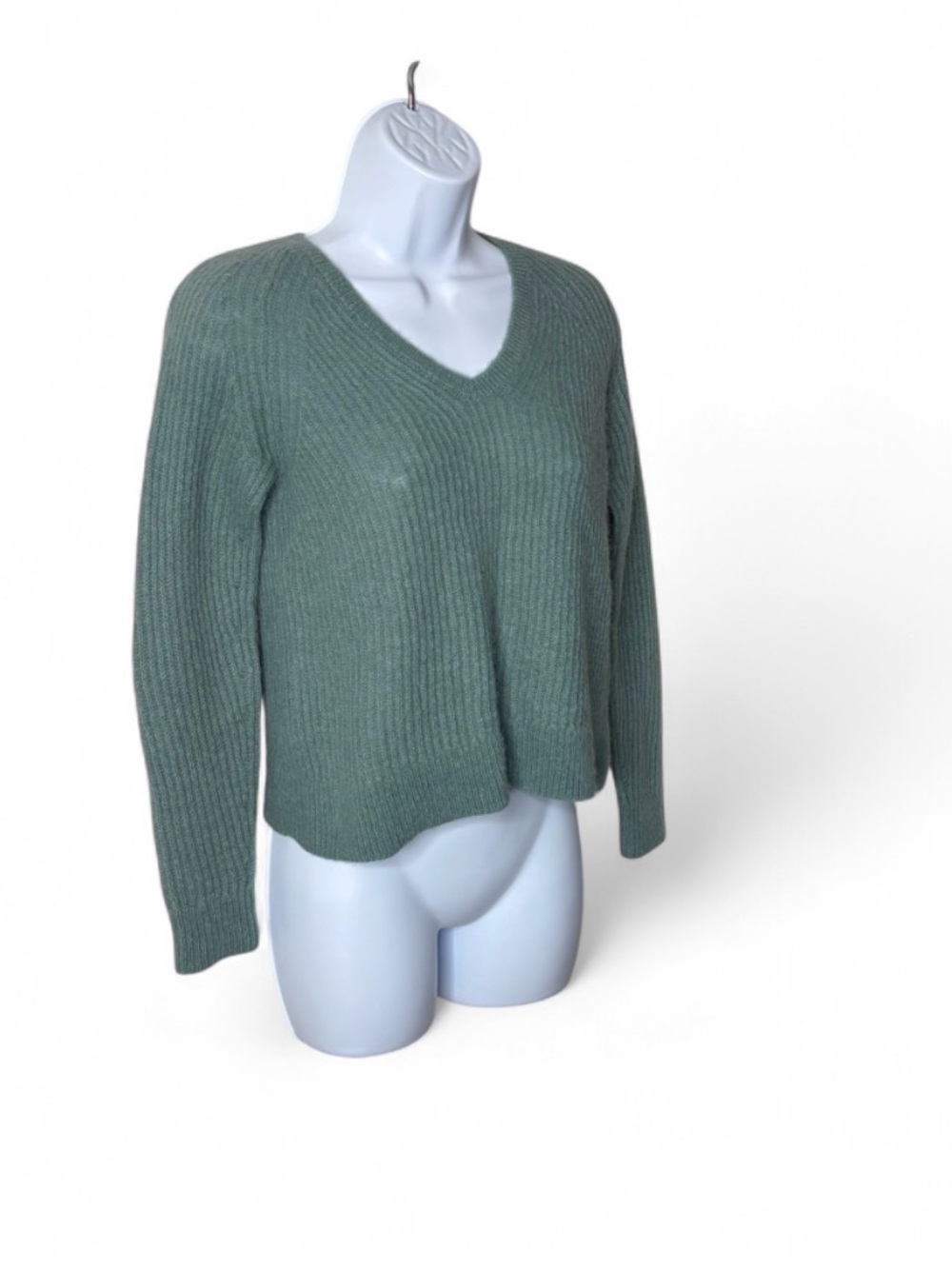 Everlane The Alpaca V-Neck Sweater Size XS Ribbed Knit Pullover - Picture 2 of 6